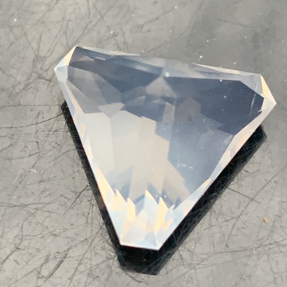 8.82 Carats Feldspar Moonstone Fancy Rare Peach Pink Gemstone Precision Cut - Picture 7 of 17